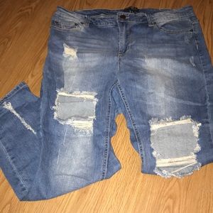 🔥BUNDLE SPECIAL🔥 Destroyed Mom Jeans